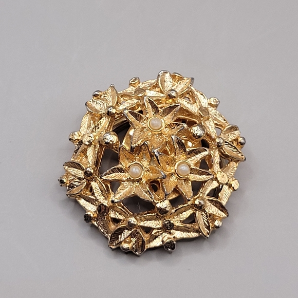 Vintage Dress Clip Lot – Set of 5 Mixed Styles Cloisonne Faux Pearl Enamel Etc. - Picture 8 of 11